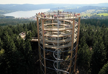 Stezka korunami stromů Lipno