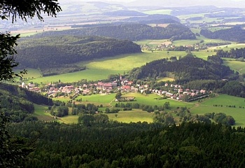 Machov