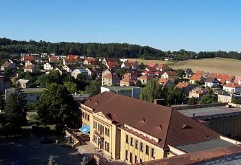 Chvaletice