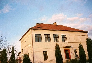 Labské Chrčice