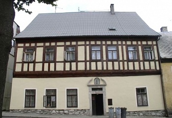 Horní Blatná