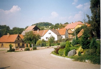 Stranný