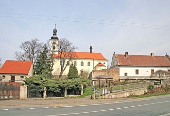 Hrochův Týnec