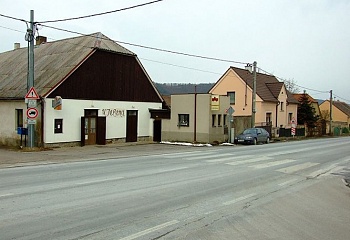 Vráž