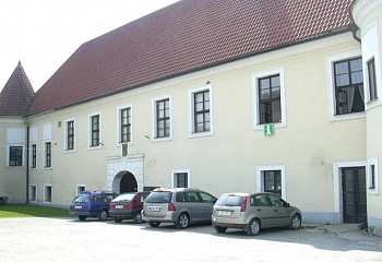 Louňovice pod Blaníkem