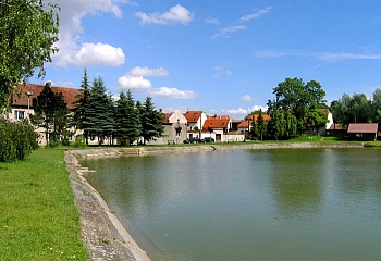 Jeneč