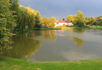 Dobročovice