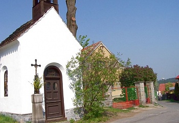 Nečín