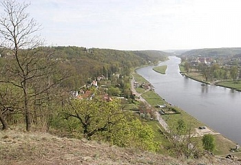 Klecany