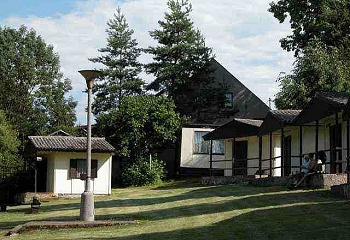 Komárov