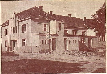 Mochov