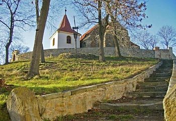 Mochov