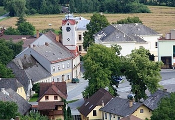 Strážov