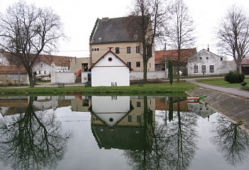 Švábov