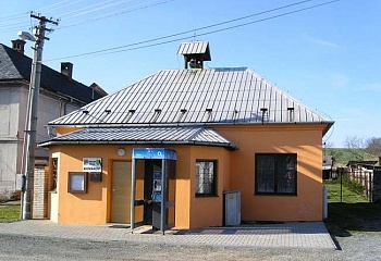 Komárov