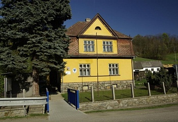 Bratrušov