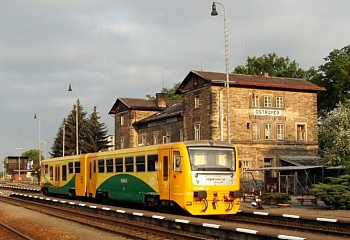 Ostroměř
