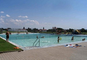Podhorní Újezd a Vojice