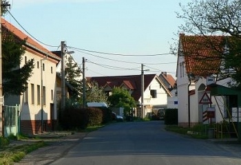 Zlonín