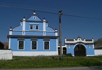 Květov
