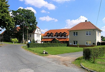 Pletený Újezd