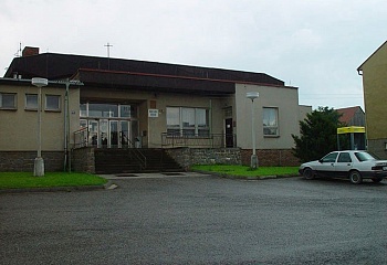 Výrov