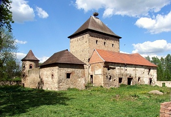 Kestřany