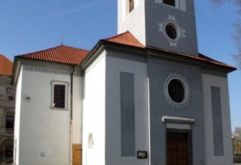 Kestřany