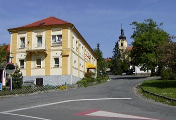 Třebušín