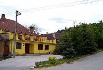 Červená Lhota