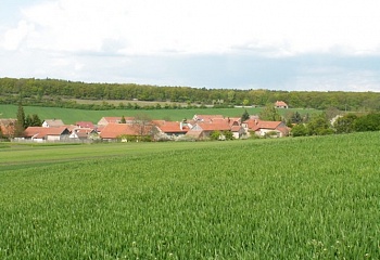 Polní Chrčice