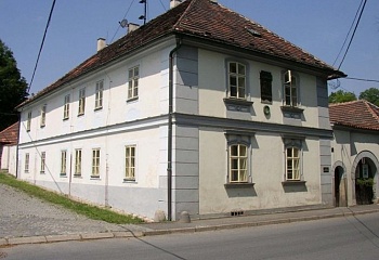Nelahozeves