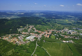 Lhenice