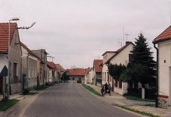 Chrást