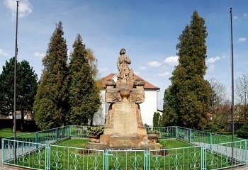 Chrást