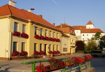 Čejkovice