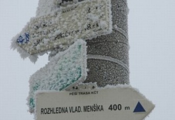 Hlína