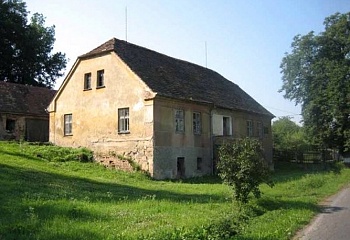 Třemošná