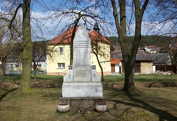 Trnová