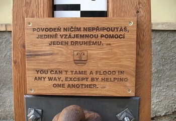 Dobříň