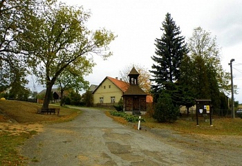 Ostrovec-Lhotka
