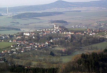 Hluboš