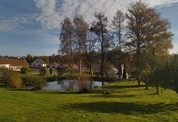 Důl