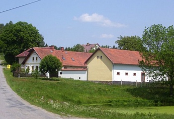 Útěchovice pod Stražištěm