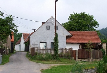 Lhotka