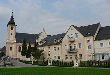 Píšť