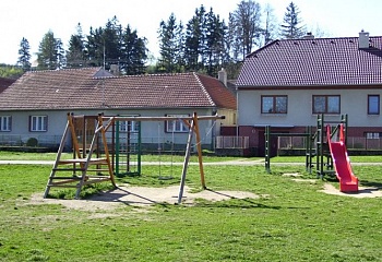 Pyšel