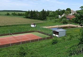 Račice nad Trotinou