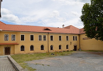 Stříbro