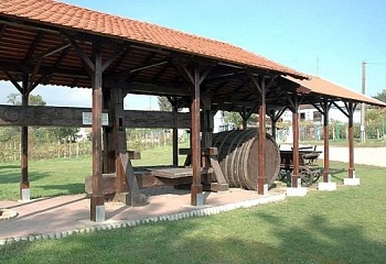 Nový Šaldorf - Sedlešovice